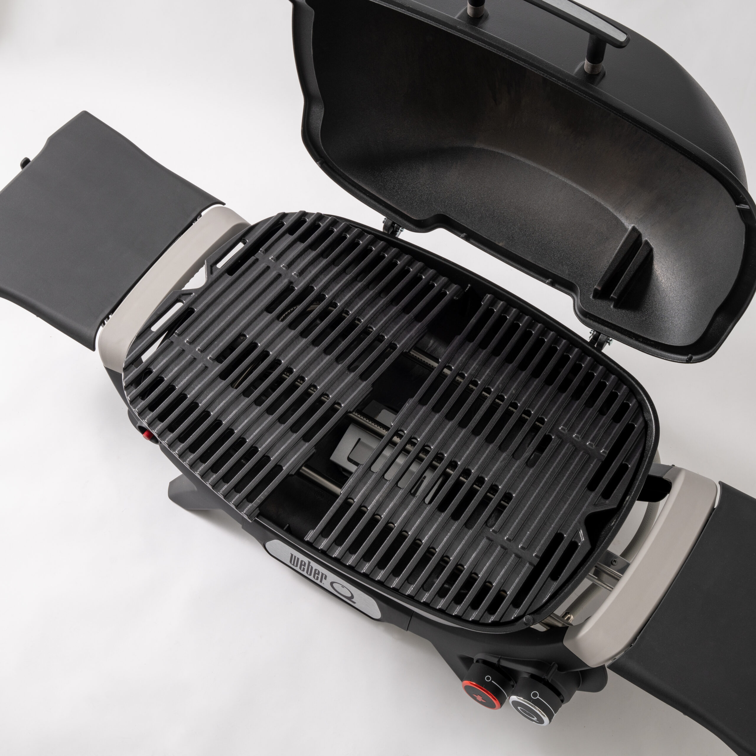 AUS-Q2600N+-Midnight-Black-split-Grills